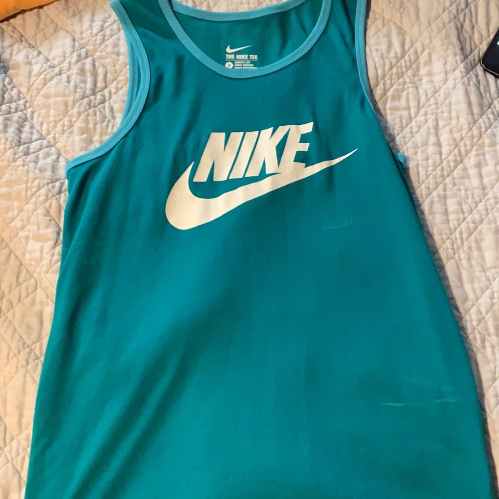 Nike tank top